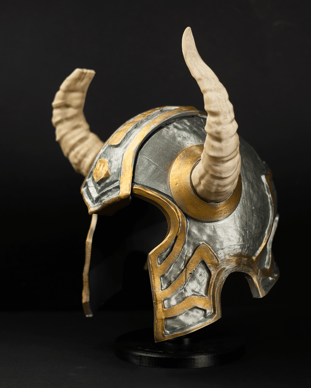 Dwarvan Helmet