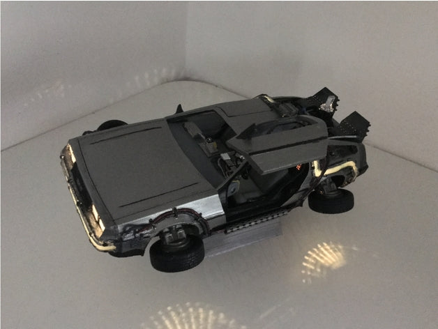 DeLorean Stand w- Lights