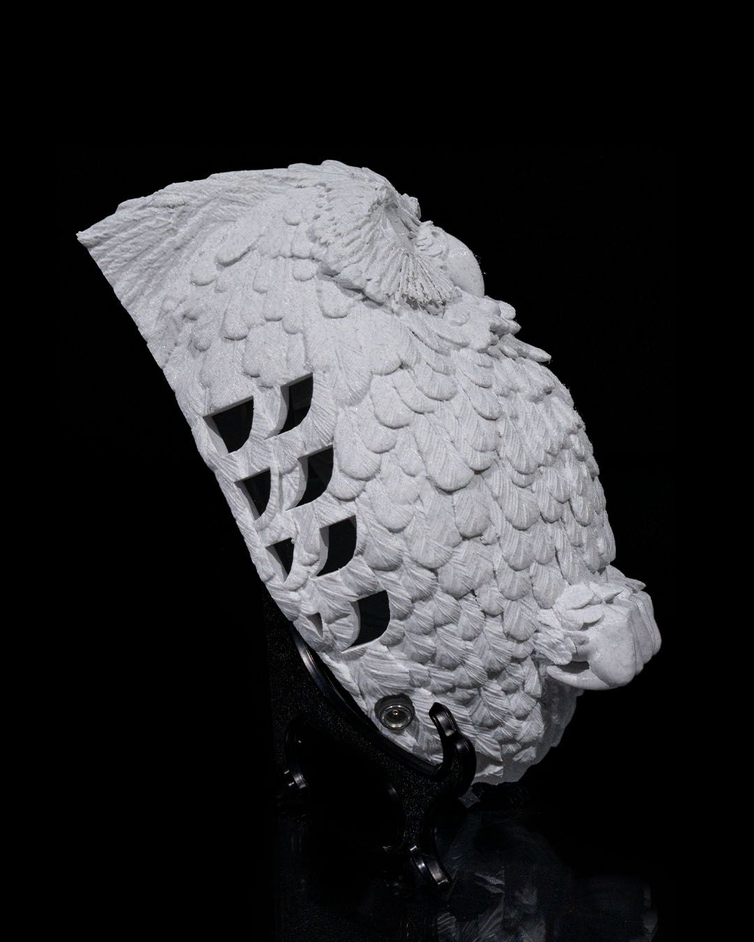 Day owl wall light